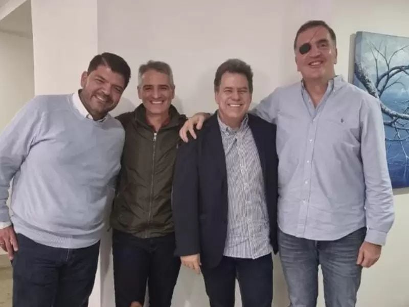Juan Diego Gómez; Andrés Julián Rendón; Eugenio Prieto y Mauricio Tobón integran la denominada coalición de derecha.