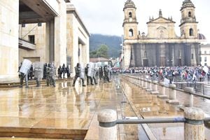 Paro Nacional  Plaza de Bolívar Disturbios