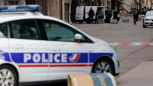Francia: Hombre ataca con cuchillo a una policía cerca a Nantes