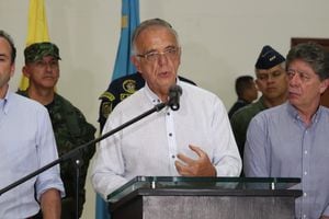 Reunión del ministro de defensa Iván Velásquez con los gremios Vallecaucanos.