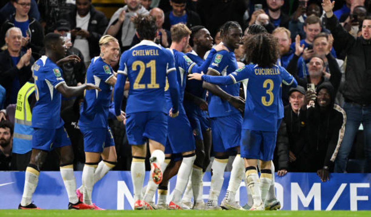 Chelsea logró un triunfo agónico en la Copa de la Liga en Inglaterra