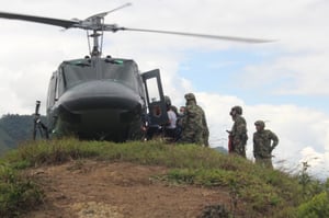 Pacientes en zona rural tuvieron que ser trasladados por el Ejército en vehículo aéreo