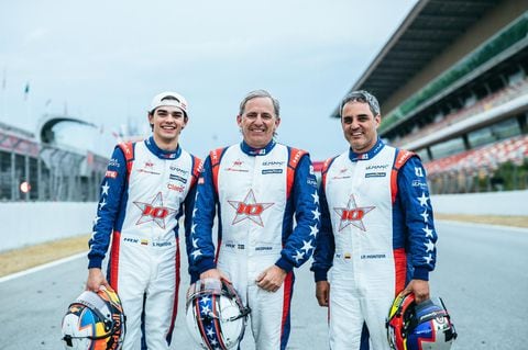 Imagen de la European Le Mans Series, Sebastián Montoya al lado izquierdo y Juan Pablo Montoya al lado derecho de la fotografía.