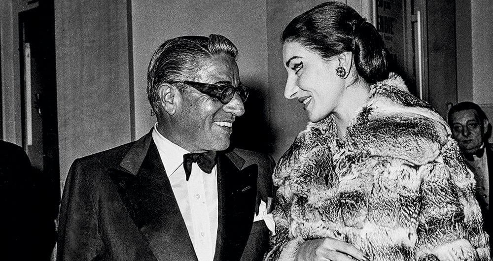 El romance con Onassis fue la comidilla de la prensa internacional. Se cree que la influencia del magnate griego precipitó su paulatino retiro de la escena.