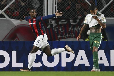 El San Lorenzo argentino y el brasileño Palmeiras empataron 1-1 (parcial 1-0) en un muy buen partido correspondiente a la primera fecha del Grupo F de la Copa Libertadores 2024