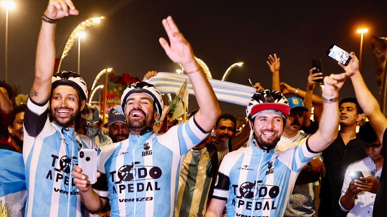 Los tres argentinos partieron desde Sudáfrica y pedalearon por más de 6 meses.