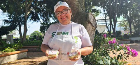 Patricia Gutiérrez, agricultora de Obando, Valle, presentó la experiencia de fruticultores agremiados en zona rural de este municipio en el Foro Pymes sobre las Cadenas Agroalimentarias que se cumple en Rimini, Italia.
