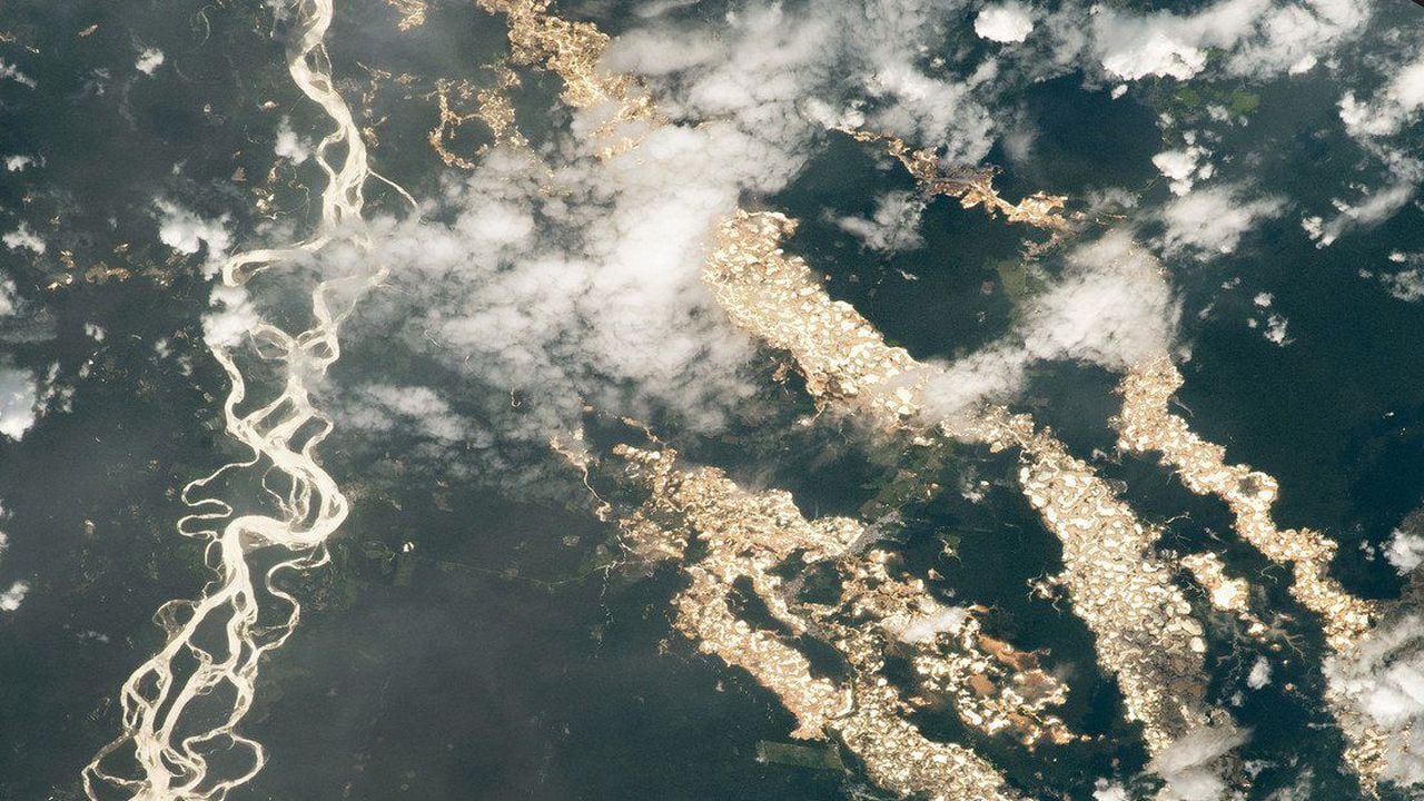 La NASA revela fotografías de los impresionantes  'ríos de oro' en Perú