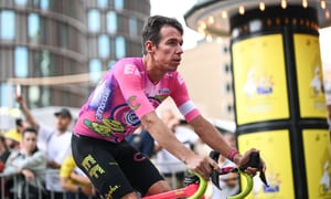 EF Education-Easypost team's Colombian rider Rigoberto Uran cycles to attend the cycling teams' presentation two days ahead of the first stage of the 109th edition of the Tour de France cycling race, in Copenhagen, in Denmark, on June 29, 2022.

Marco BERTORELLO / AFP