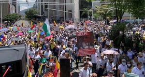 Manifestaciones contra el Gobierno de Gustavo Petro en Medellín.