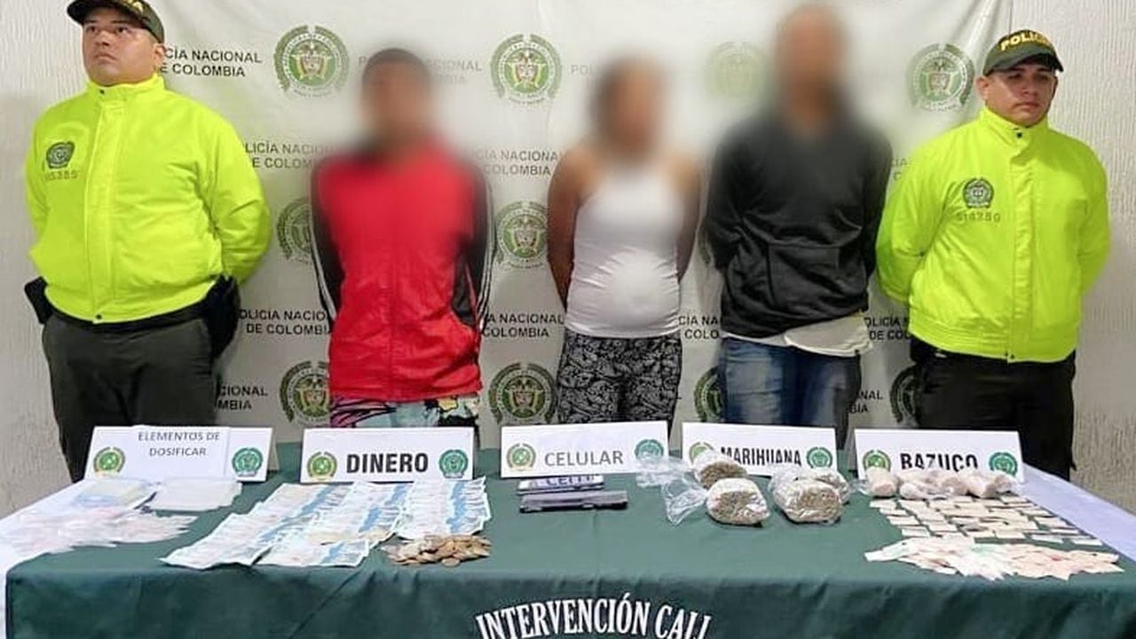 En un barrio de Cali capturaron a alias Pirringo y La Zarca, dedicados al expendio de drogas.