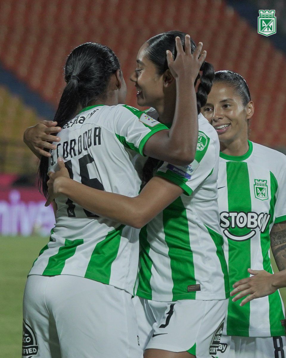 Jugadoras de Atlético Nacional, en las semifinales de Liga Femenina BetPlay ante Independiente Santa Fe