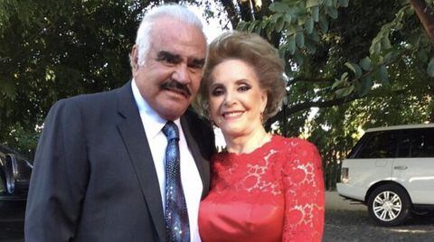 Vicente Fernández y su esposa Cuquita Abarca.