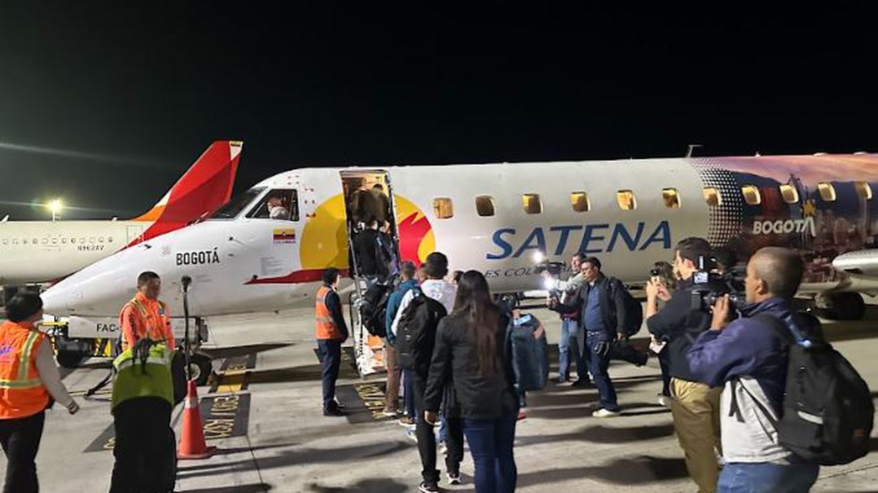 Primer vuelo de Bogotá - Valencia de Satena