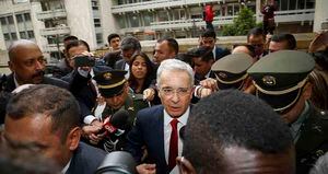 El ex presidente Álvaro Uribe da positivo para covid-19 