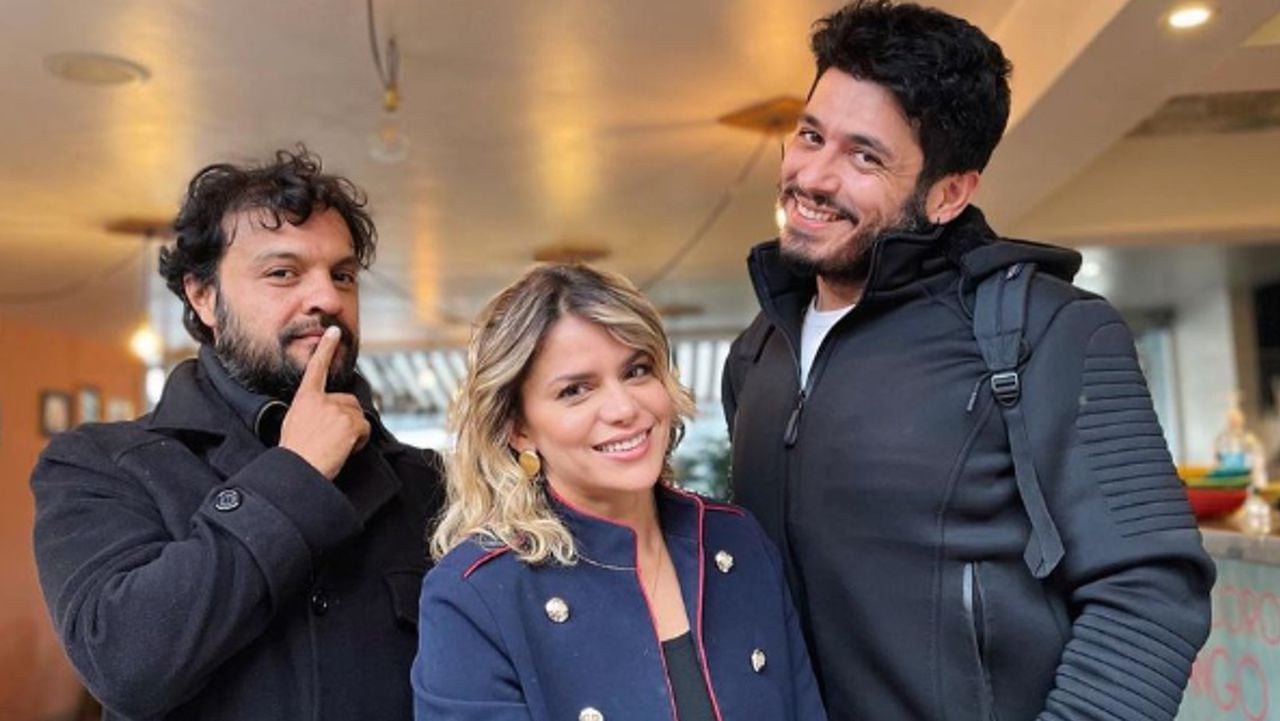 Las redes se derriten con foto de Julián Román y Santiago Alarcón junto a las bellas hijas de Adriana Lucía