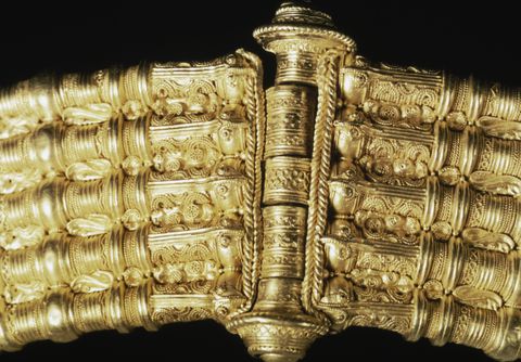 Collar de oro. Civilización escandinava, siglos V-VI. Arte orfebre.