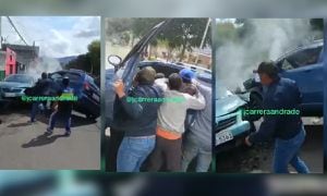 Un hombre ebrio es reprendido por la comunidad tras protagonizar fuerte accidente que deja dos personas heridas.