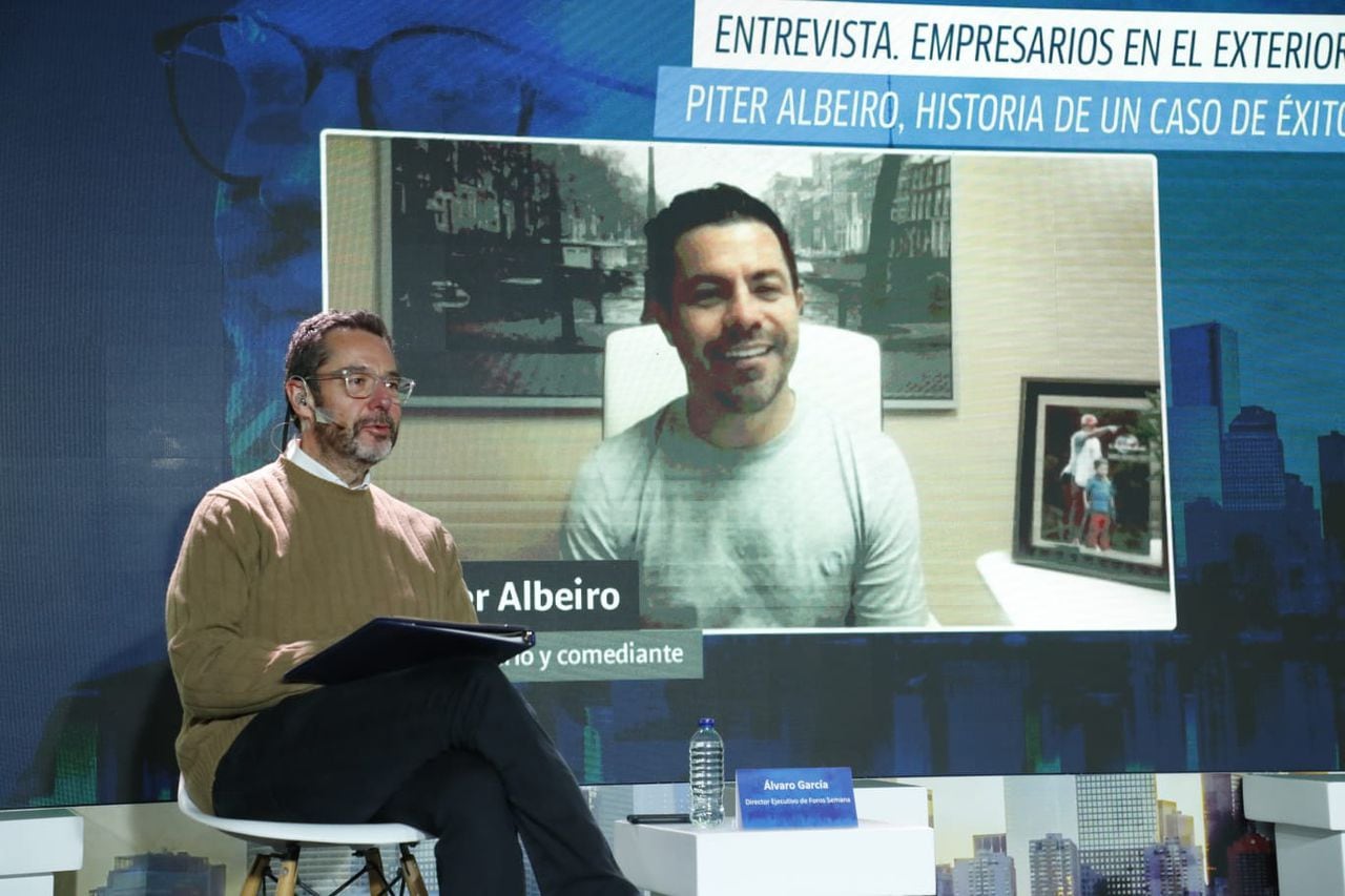 Álvaro García, director Ejecutivo de Foros Semana y Piter Albeiro, empresario y comediante