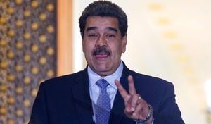 El presidente de Venezuela, Nicolás Maduro, celebró la reanudación de los diálogos con la oposición, pero aprovechó para enviar un fuerte mensaje a los medios de comunicación