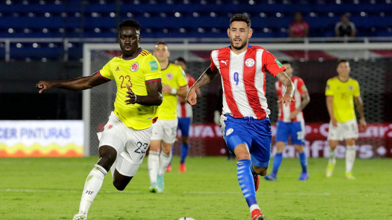 Partido entre Paraguay y Colombia por eliminatorias al Mundial Catar 2022.