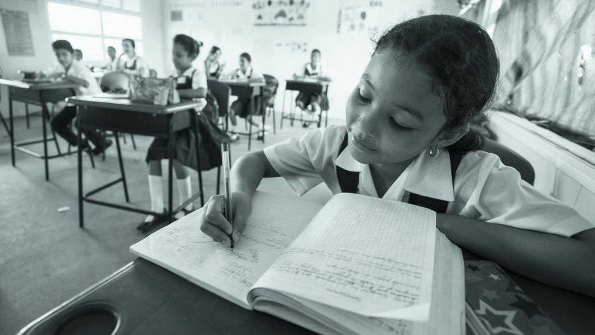 Colombia hace parte de los países en los que el porcentaje de niños que cuentan con textos escolares oscila entre el 16 y 32 por ciento. La cifra es crítica y afecta el aprendizaje. Foto: Cámara Colombiana del Libro.