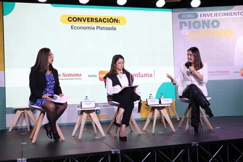 Laura Charry, dditora Central de SEMANA; decana de la Facultad de Emprendimiento de la Universidad del Rosario; y  Andrea Guzmán, gerente General de UM Colombia.