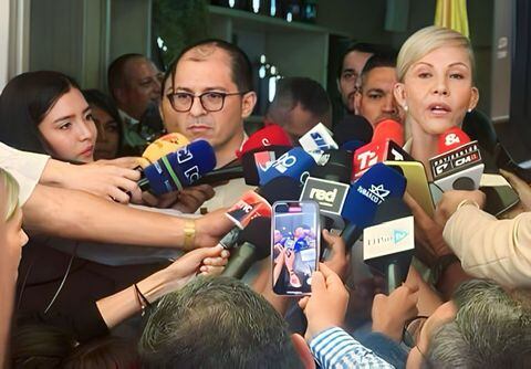Rueda de prensa del Fiscal Barbosa y la gobernadora Dilian Francisca Toro.