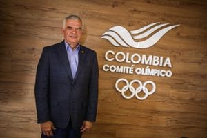 Ciro Solano 
Presidente del Comité Olímpico Colombiano