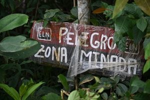 El ELN advierte que minó la zona por en Morales en el Sur de Bolívar (Photo by Raul ARBOLEDA / AFP)