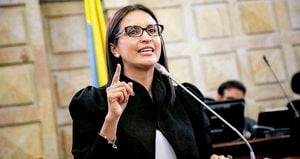   La candidata María Fernanda Rangel no se ha quedado quieta y ha buscado a varios partidos políticos para garantizar sus votos.