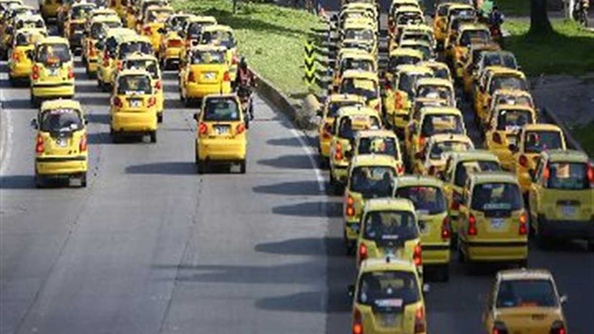 $3.500 es el nuevo valor de la carrera mínima de taxis en Bogotá.