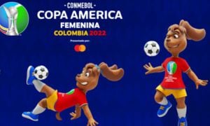 Alma, una perra fuerte, valiente, sociable, divertida y apasionada por el fútbol.

Al igual que su hermano Pibe, quien nos acompañó en la CONMEBOL Copa América Brasil 2021, ella es atrevida e irreverente siempre que se trate de motivar a las jugadoras y al público.