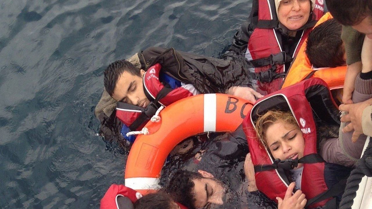 Muchos migrantes no puede cumplir la meta de llegar a Europa y pierden la vida en las azules aguas del mar Mediterráneo