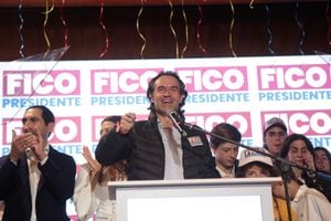 El candidato del Equipo por Colombia tiene la posibilidad de ser uno de los más votados en estas elecciones. Foto: Cortesía campaña Fico