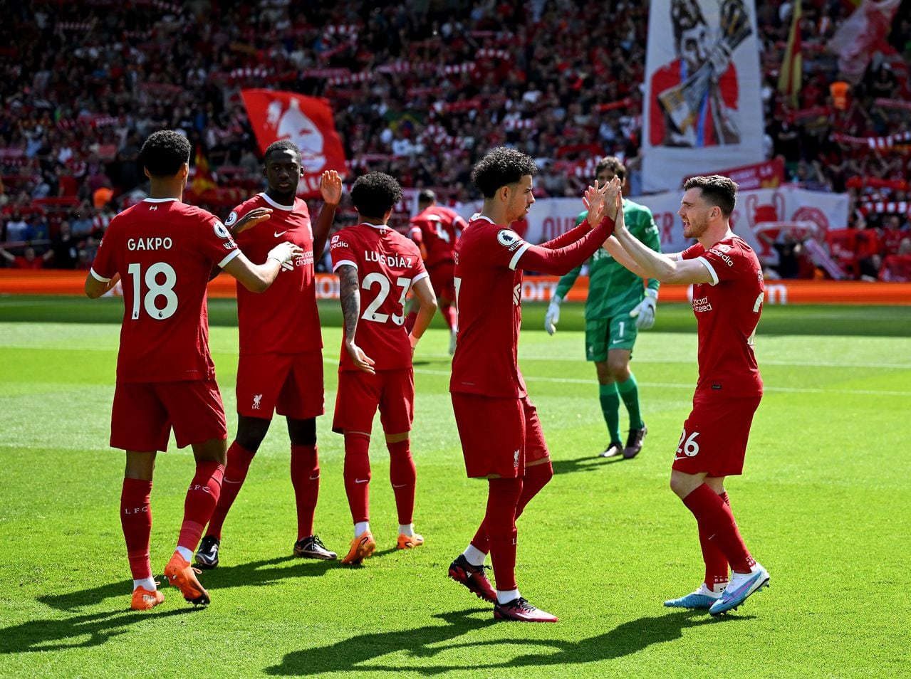 Luis Díz no pudo deslumbrar con Liverpool en el partido contra Aston Villa, este 20 de mayo.