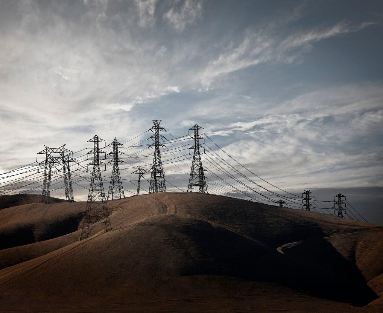 Cables de energía / Energía eléctrica / Alta tensión / Energía