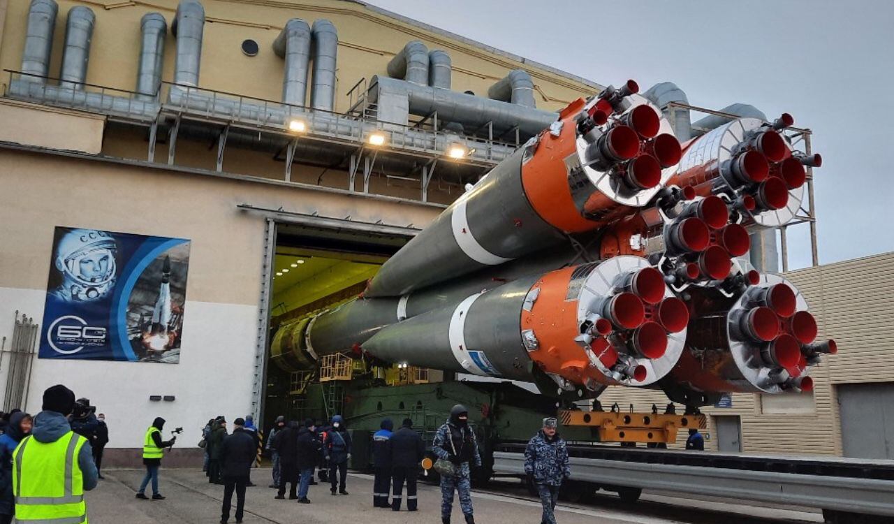 Este es el cohete Soyuz que partió desde Kazajistán