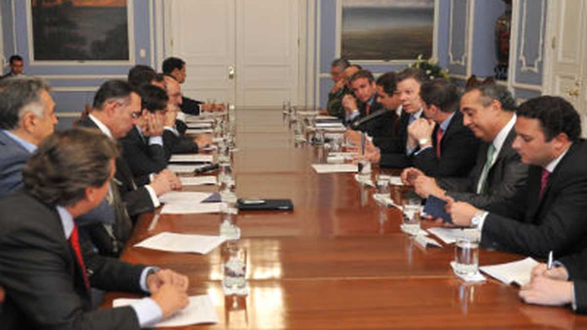 El Presidente Santos lideró en la Casa de Nariño, una reunión de la Mesa de Unidad Nacional.