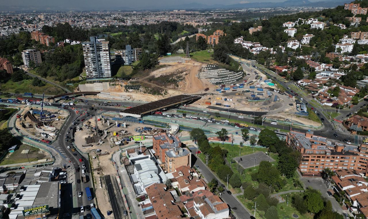 calle 127 localidad de Suba
obras Bogotá
Bogota enero 18 del 2024
Foto Guillermo Torres Reina / Semana