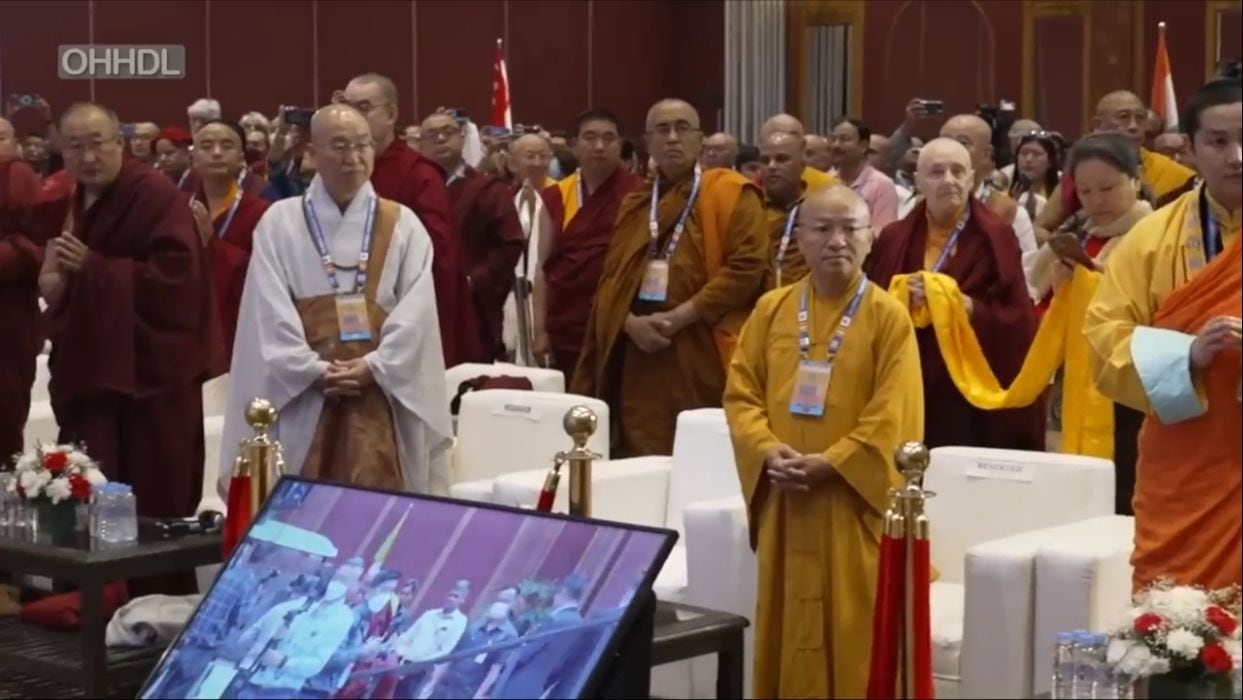 Los asistentes participaron de la conferencia protagonizada por el Dalai Lama