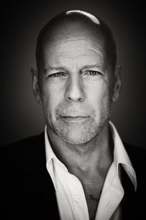 Bruce Willis, el máximo exponente de lo que implica ser un hombre atractivo y calvo. Foto: Pinterest
