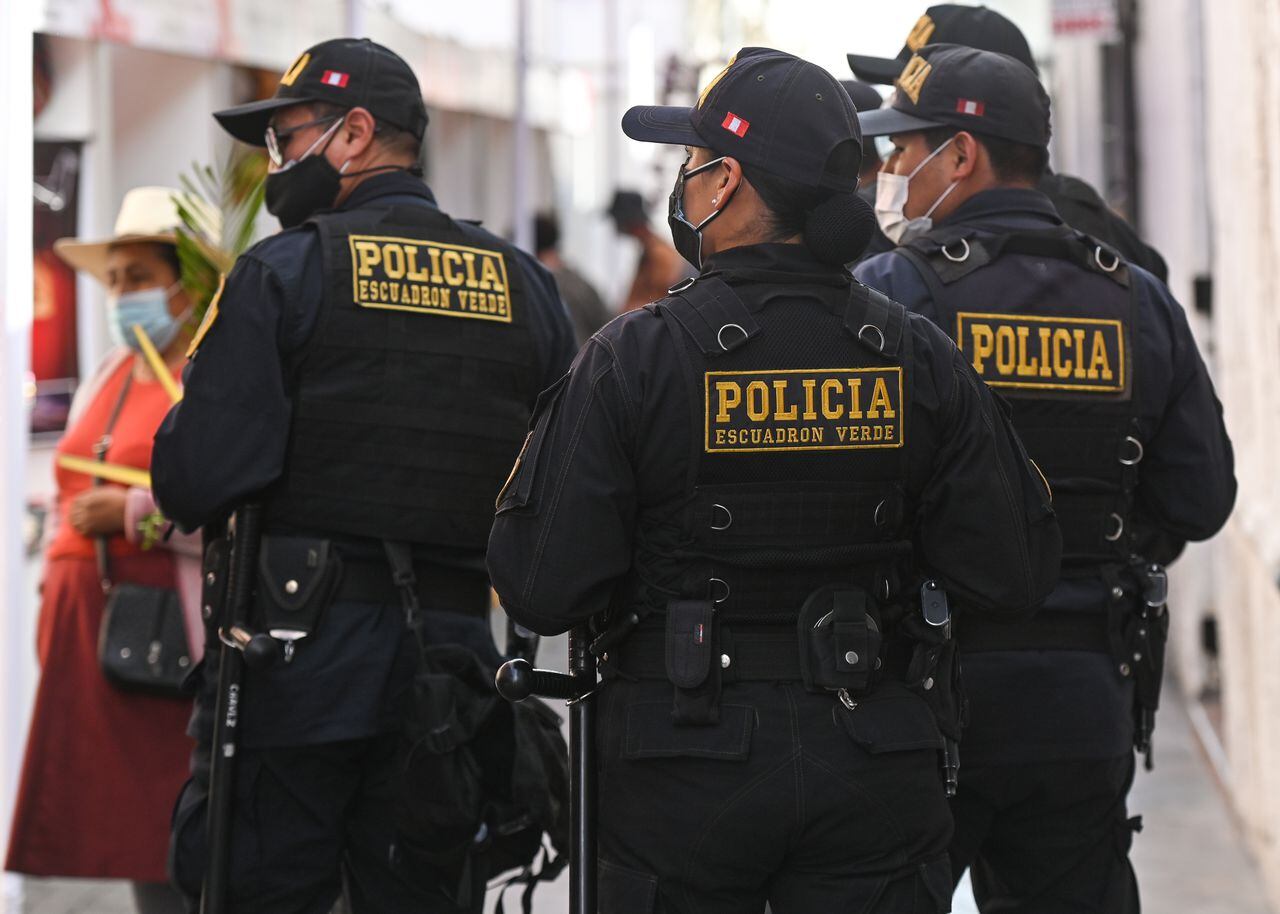 La policía de Arequipa llegó al lugar encontrando el cuerpo sin vida del ladrón
