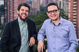 Jorge Soto y Santiago Villegas, fundadores de la compañía de tecnología Alegra, recibieron 250 millones de pesos de 147 inversionistas que los financiaron bajo un modelo de crowdfunding. Usaron la plataforma A2censo.