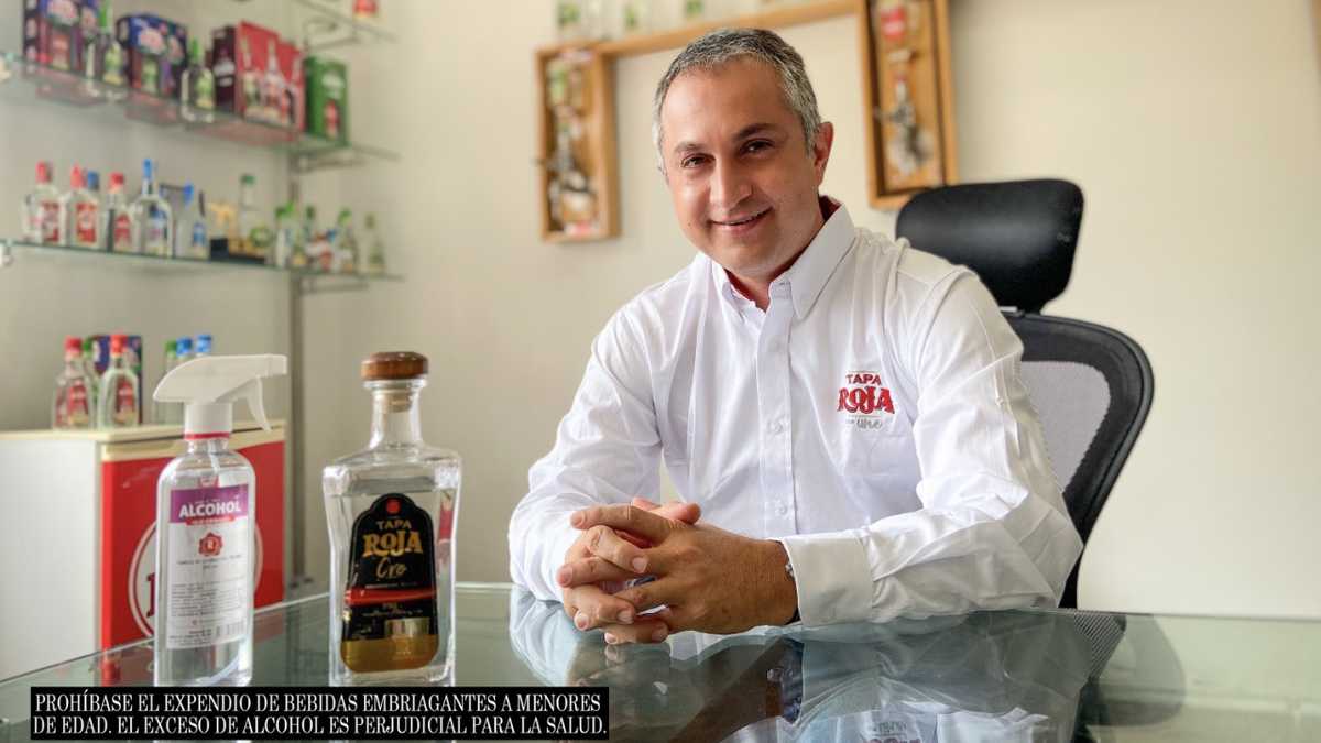 Franz Bedoya Rubio, gerente de la Fábrica de Licores del Tolima.