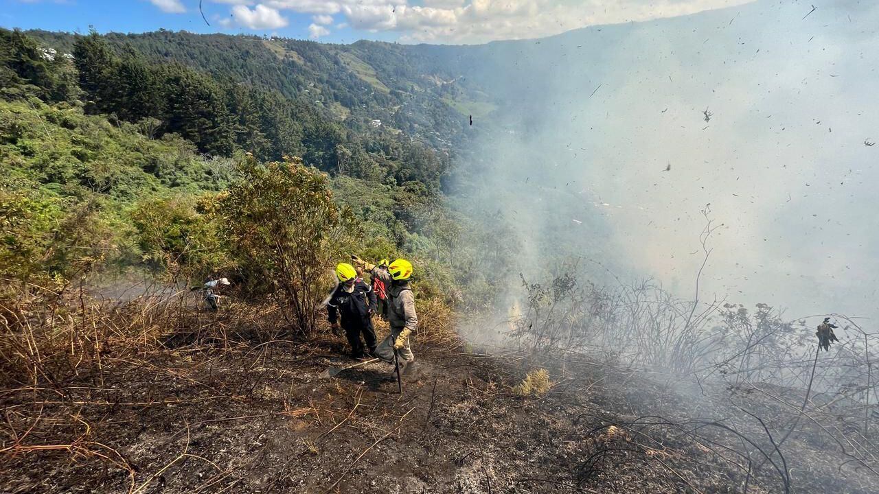 Incendio en el corregimiento Santa Elena de Medellín.