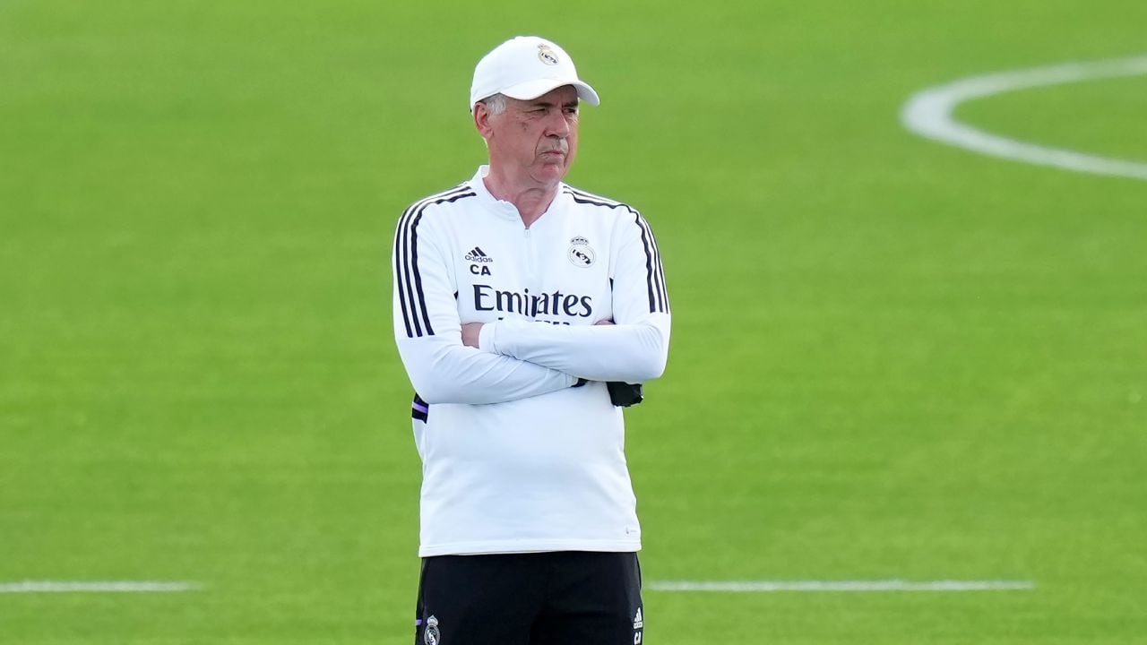 MADRID, SPAIN - MAY 08: Carlo Ancelotti, Head Coach of Real Madrid, looks on during the Real Madrid training session ahead of their UEFA Champions League semi-final first leg match against Manchester City FC at Valdebebas training ground on May 08, 2023 in Madrid, Spain. (Photo by Getty Images/Angel Martinez)