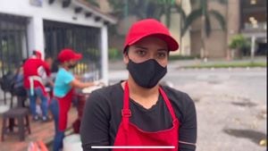 La mujer se encuentra en una clínica de la ciudad recibiendo atención médica.