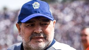 Maradona durante su paso como entrenador en Gimnasia y Esgrima de la Plata