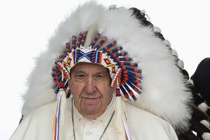 El Papa Francisco se reúne con las comunidades indígenas de las Primeras Naciones, Metis e Inuit en Maskwacis, Alberta, Canadá, el 25 de julio de 2022. Foto REUTERS/Amber Bracken